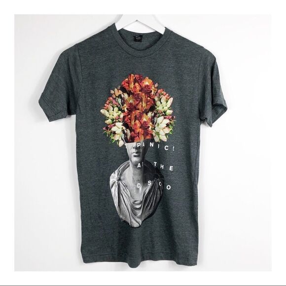 Panic At The Disco t-shirt, size small, NWOT - Picture 1 of 6